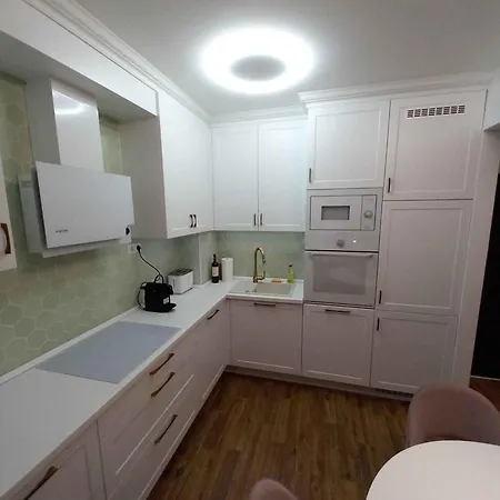 Appartement In 54649 *